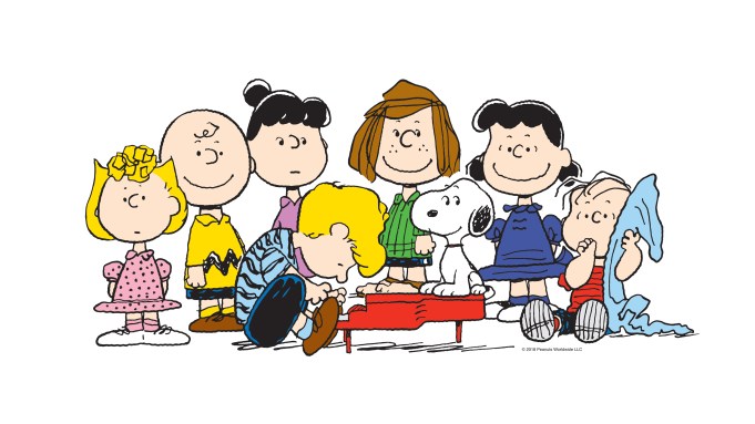 Peanuts-group-.jpg Peanuts-group-.jpg